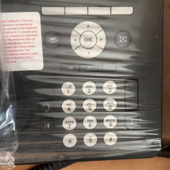 Avaya 9508 Digital Global Telephone - Picture 2 of 3